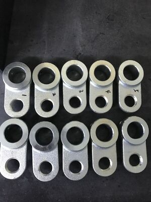 qualità  Custom Made Forged Detent Pin Holder Parts in Q235 Steel with Galvanized Surface and +/-0.1mm Tolerance fabbrica